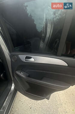 Внедорожник / Кроссовер Mercedes-Benz M-Class 2013 в 
