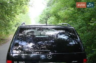 Внедорожник / Кроссовер Mercedes-Benz M-Class 2004 в 