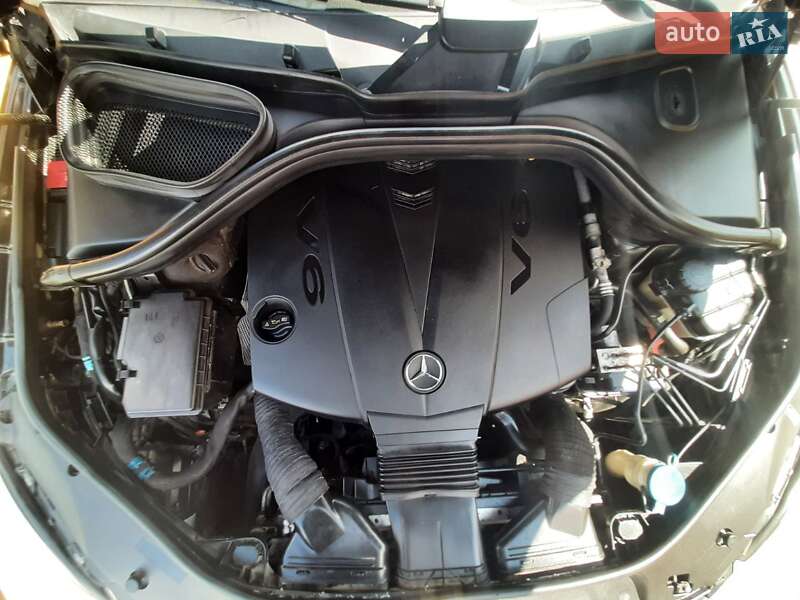 Внедорожник / Кроссовер Mercedes-Benz M-Class 2015 в Гайсине