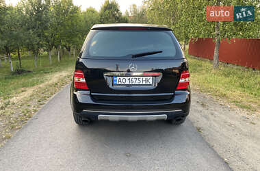 Внедорожник / Кроссовер Mercedes-Benz M-Class 2006 в 
