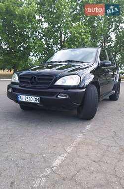 Позашляховик / Кросовер Mercedes-Benz M-Class 2004 в Києві