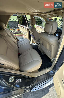 Внедорожник / Кроссовер Mercedes-Benz M-Class 2009 в 