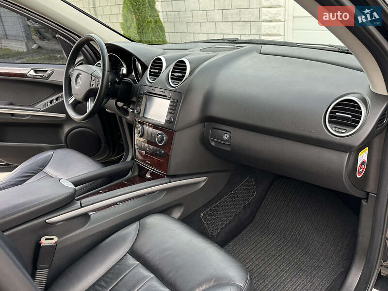 Внедорожник / Кроссовер Mercedes-Benz M-Class 2007 в Одессе