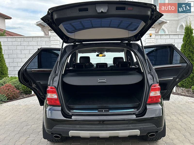 Внедорожник / Кроссовер Mercedes-Benz M-Class 2007 в Одессе