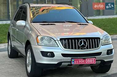 Внедорожник / Кроссовер Mercedes-Benz M-Class 2006 в 