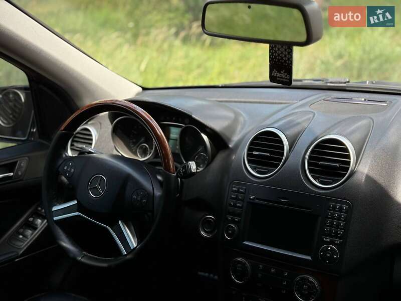 Внедорожник / Кроссовер Mercedes-Benz M-Class 2008 в Ахтырке