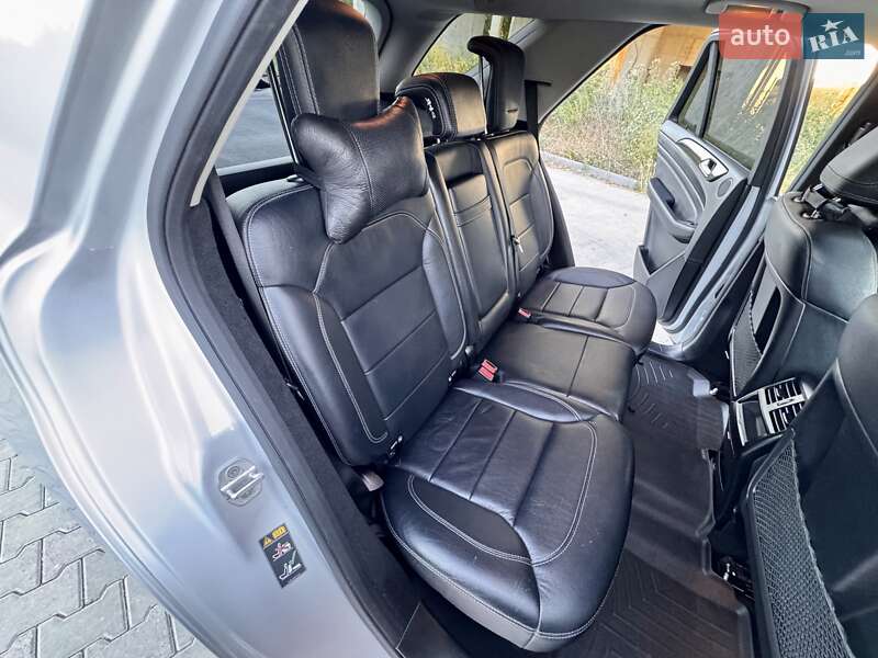 Позашляховик / Кросовер Mercedes-Benz M-Class 2015 в Одесі