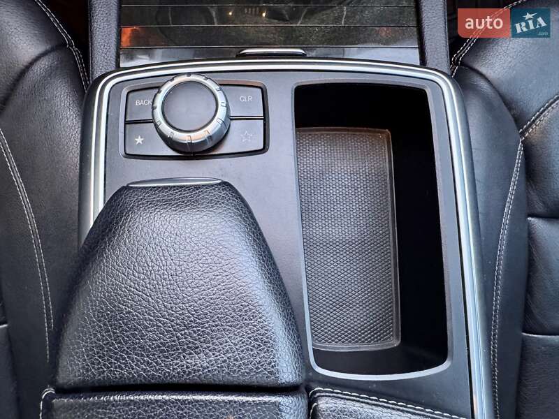 Позашляховик / Кросовер Mercedes-Benz M-Class 2015 в Одесі