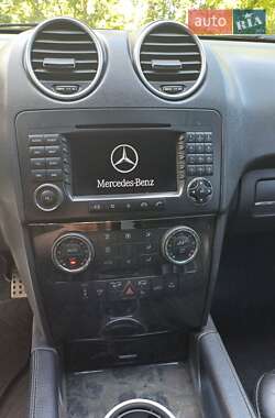 Внедорожник / Кроссовер Mercedes-Benz M-Class 2008 в 