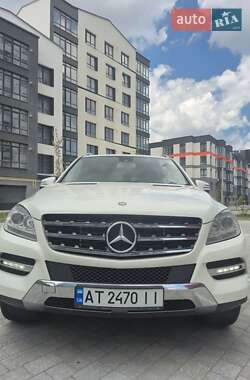 Внедорожник / Кроссовер Mercedes-Benz M-Class 2012 в 