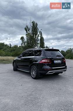 Внедорожник / Кроссовер Mercedes-Benz M-Class 2012 в 
