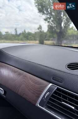 Внедорожник / Кроссовер Mercedes-Benz M-Class 2012 в 