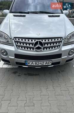Внедорожник / Кроссовер Mercedes-Benz M-Class 2006 в 
