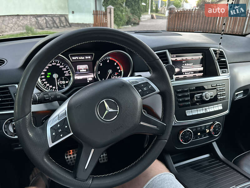 Внедорожник / Кроссовер Mercedes-Benz M-Class 2013 в Залещиках