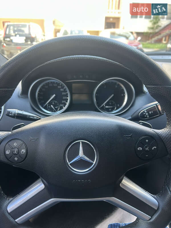 Внедорожник / Кроссовер Mercedes-Benz M-Class 2011 в Тернополе