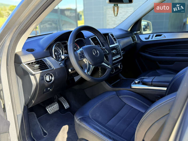 Позашляховик / Кросовер Mercedes-Benz M-Class 2015 в Виноградові