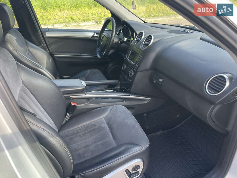 Позашляховик / Кросовер Mercedes-Benz M-Class 2008 в Києві