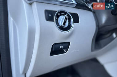 Внедорожник / Кроссовер Mercedes-Benz M-Class 2014 в 