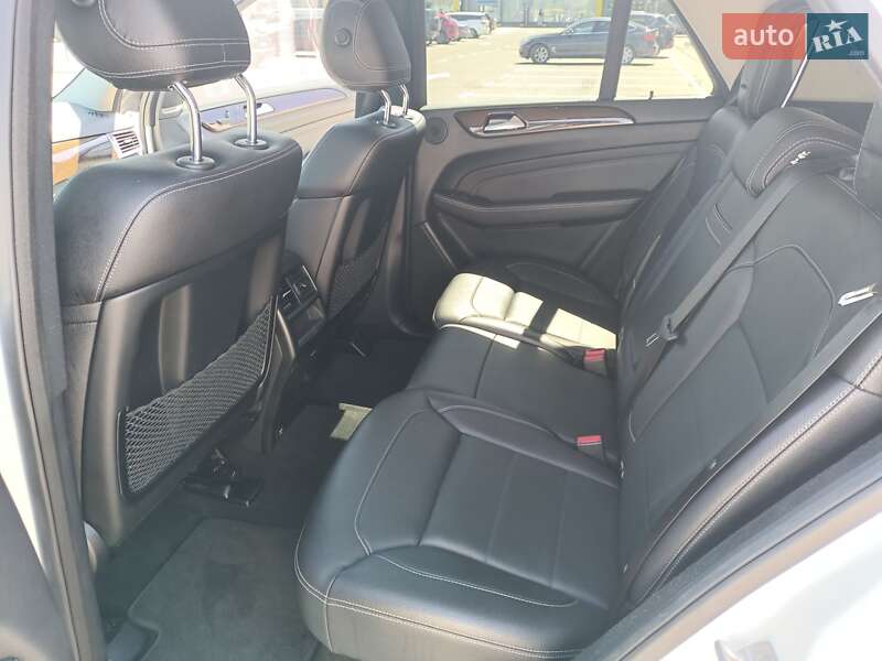 Позашляховик / Кросовер Mercedes-Benz M-Class 2015 в Києві