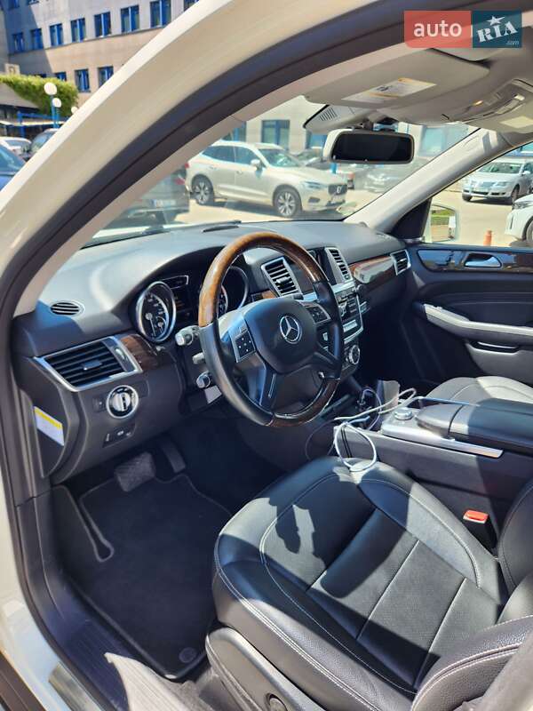 Внедорожник / Кроссовер Mercedes-Benz M-Class 2013 в Днепре