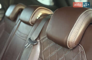 Внедорожник / Кроссовер Mercedes-Benz M-Class 2013 в 