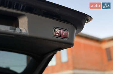 Внедорожник / Кроссовер Mercedes-Benz M-Class 2013 в 