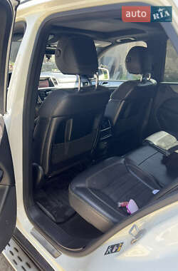 Внедорожник / Кроссовер Mercedes-Benz M-Class 2013 в 