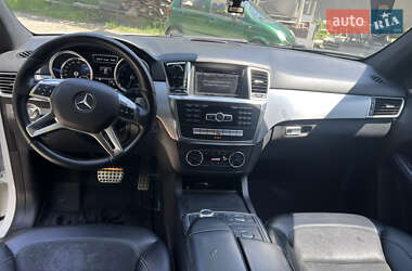 Внедорожник / Кроссовер Mercedes-Benz M-Class 2013 в 