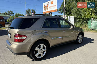 Внедорожник / Кроссовер Mercedes-Benz M-Class 2008 в 