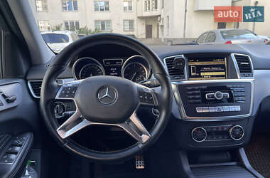 Внедорожник / Кроссовер Mercedes-Benz M-Class 2012 в 