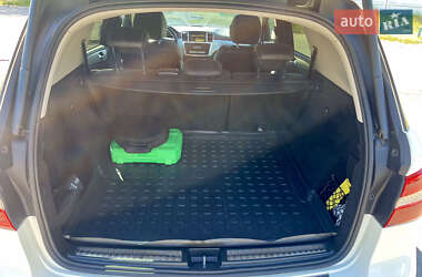 Внедорожник / Кроссовер Mercedes-Benz M-Class 2012 в 