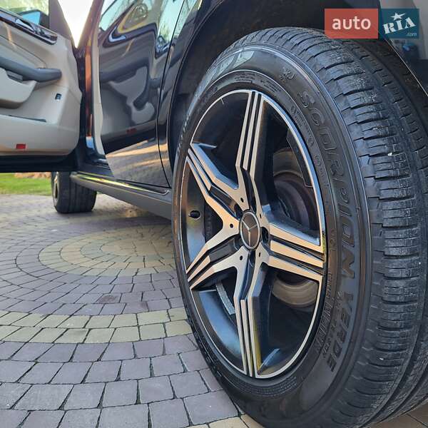 Внедорожник / Кроссовер Mercedes-Benz M-Class 2012 в Луцке