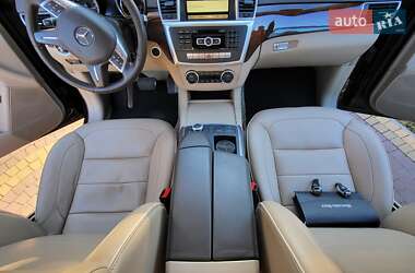 Внедорожник / Кроссовер Mercedes-Benz M-Class 2012 в 
