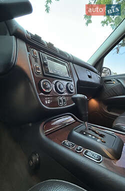 Позашляховик / Кросовер Mercedes-Benz M-Class 2003 в 