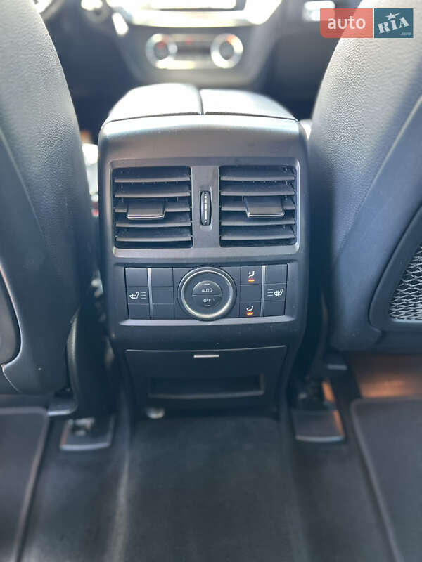 Внедорожник / Кроссовер Mercedes-Benz M-Class 2011 в Одессе