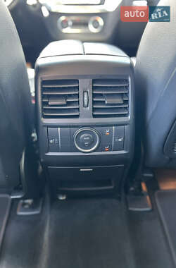 Внедорожник / Кроссовер Mercedes-Benz M-Class 2011 в 