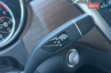 Позашляховик / Кросовер Mercedes-Benz M-Class 2014 в 