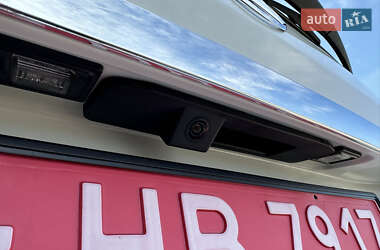 Внедорожник / Кроссовер Mercedes-Benz M-Class 2013 в 