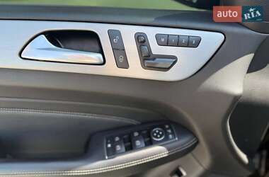 Внедорожник / Кроссовер Mercedes-Benz M-Class 2012 в 
