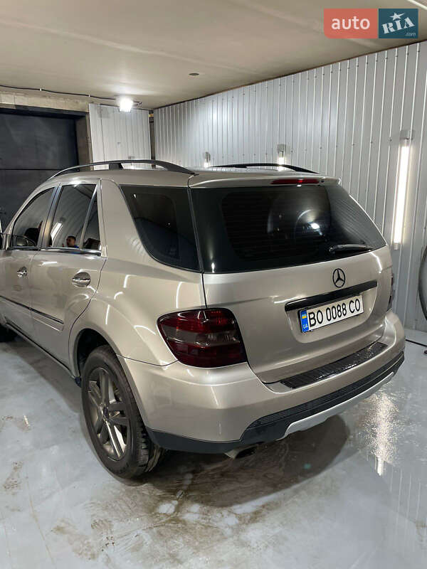 Внедорожник / Кроссовер Mercedes-Benz M-Class 2006 в Тернополе