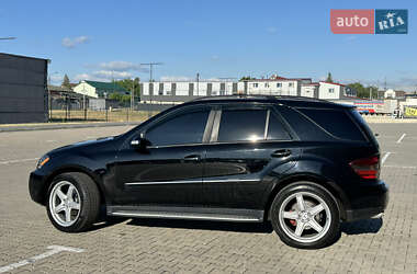 Позашляховик / Кросовер Mercedes-Benz M-Class 2006 в 