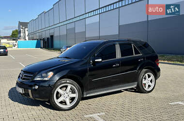 Позашляховик / Кросовер Mercedes-Benz M-Class 2006 в 