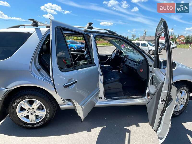 Внедорожник / Кроссовер Mercedes-Benz M-Class 2005 в Киеве