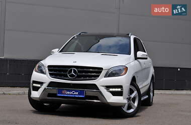 Позашляховик / Кросовер Mercedes-Benz M-Class 2013 в 