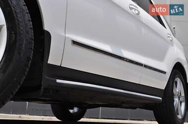 Позашляховик / Кросовер Mercedes-Benz M-Class 2013 в 