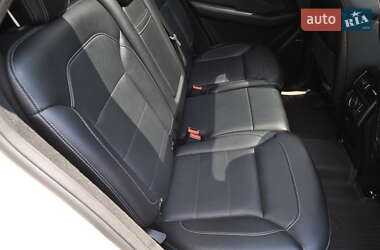 Позашляховик / Кросовер Mercedes-Benz M-Class 2013 в 
