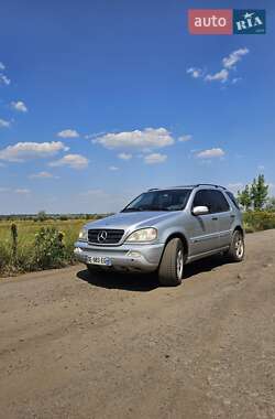 Внедорожник / Кроссовер Mercedes-Benz M-Class 2004 в Павлограде