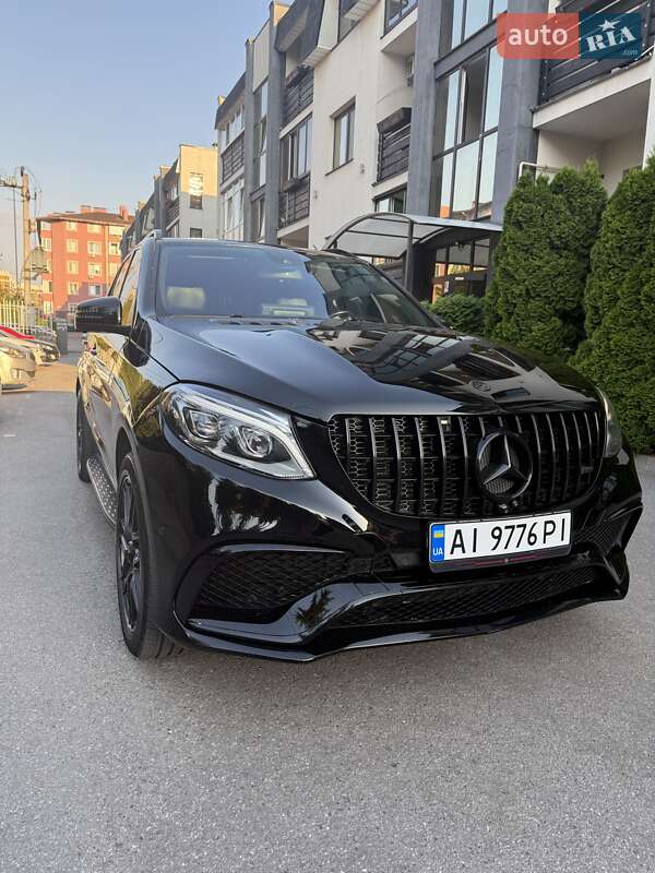Mercedes-Benz M-Class 2012