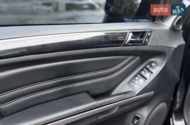 Внедорожник / Кроссовер Mercedes-Benz M-Class 2011 в 