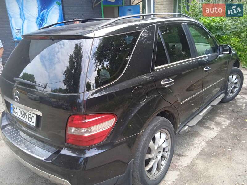 Позашляховик / Кросовер Mercedes-Benz M-Class 2006 в Києві